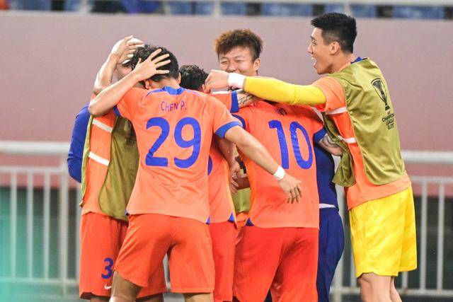 高晓彬勇夺亚运会武术全能金牌 助力广东再创佳绩